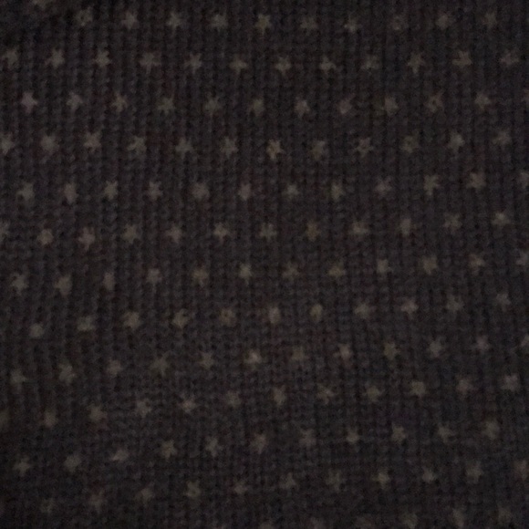 NWT Navy Blue and Grey Star Knit Scarf - Picture 2 of 4
